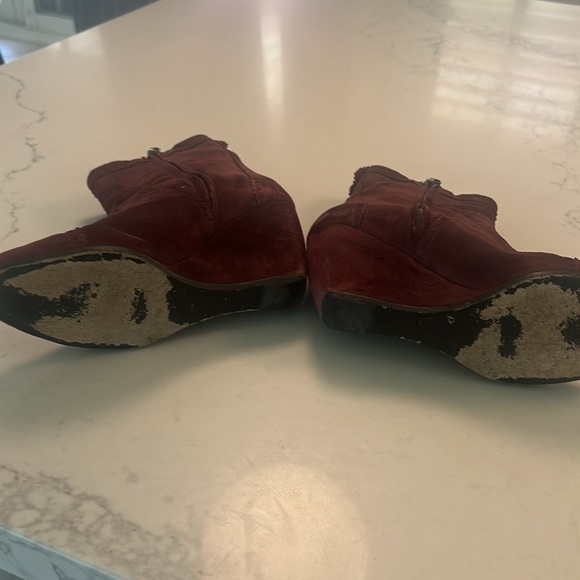 Balenciaga burgundy wedge suede boots - Picture 3 of 6